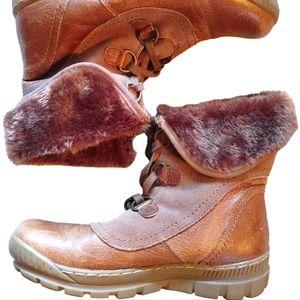 Bare Traps Brown Short Boots Women Size 7.5
